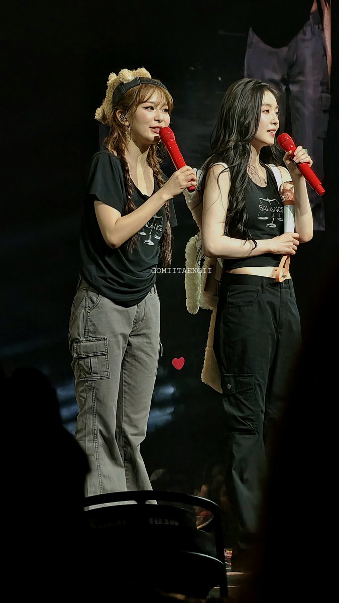 GOMIITAENGII's tweet image. ❤️🥺
#RedVelvet_IRENE_SEULGI_BALANCE_BKK