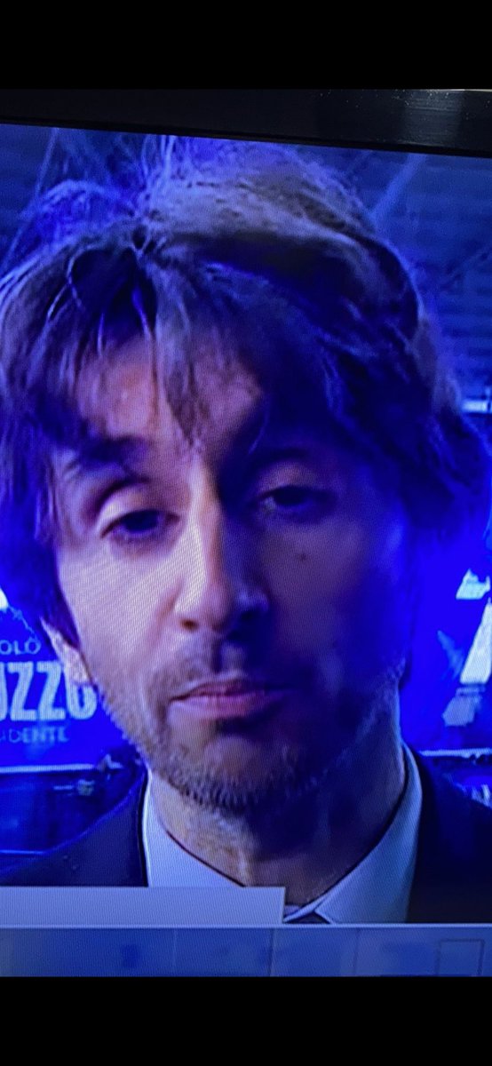 baffi_francesco's tweet image. Il responsabile organizzativo di Fratelli d'Italia è questo tipo qua. Immaginate ora i suoi collaboratori e soprattutto quelli che partecipano alle varie manifestazioni.