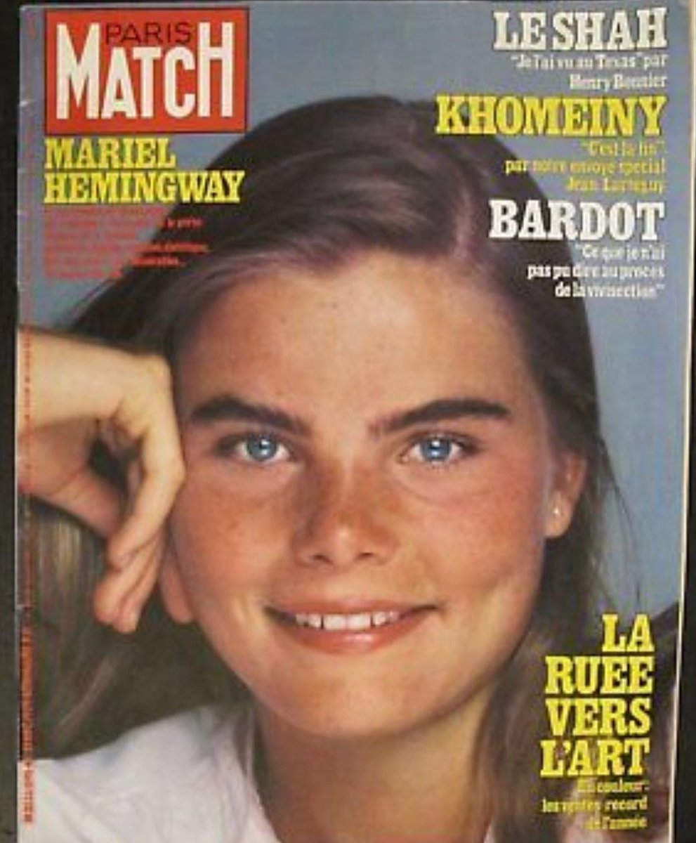 37Lemons's tweet image. MTF Mariel Hemingway

Two younger, two older