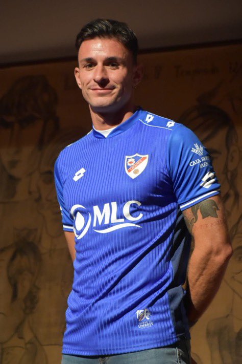 🚨‼️SORTEAMOS CAMISETA 1* EQUIPACIÓN DEL <a href="/Linares_Dptvo/">Linares Deportivo 💙⚒</a> 

Pasos:
1. Seguir esta cuenta
2. Repost a este Tweet 
3. Comentar: Etiqueta 1 amigo (las veces que quieras) O comenta por qué mereces la camiseta 👀

FINALIZA: 1 de Agosto 20:00h 

El ganador debe cumplir los 3 pasos ‼️