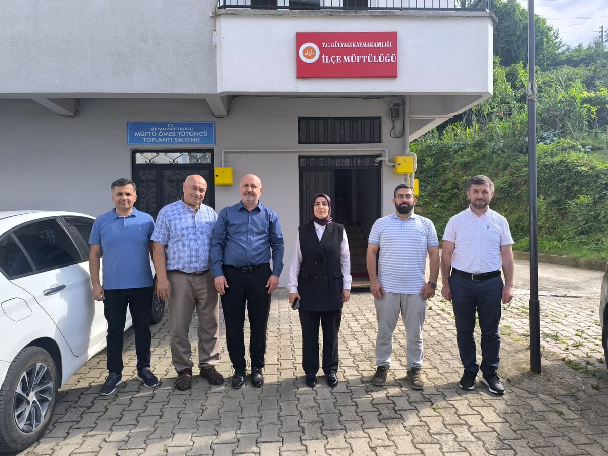 _UstunHatice's tweet photo. Gülyalı ilçesinde 15 aylık hizmet sürem boyunca emeği geçen tüm personellerime gönülden teşekkür ediyorum. Güzel hizmetler yapmanın, kıymetli insanlar biriktirmenin huzuruyla bu değerli ilçeden ayrılıyorum.Allahaısmarladık👋               📍Gülyalı/ORDU https://t.co/bfLaar3JM9