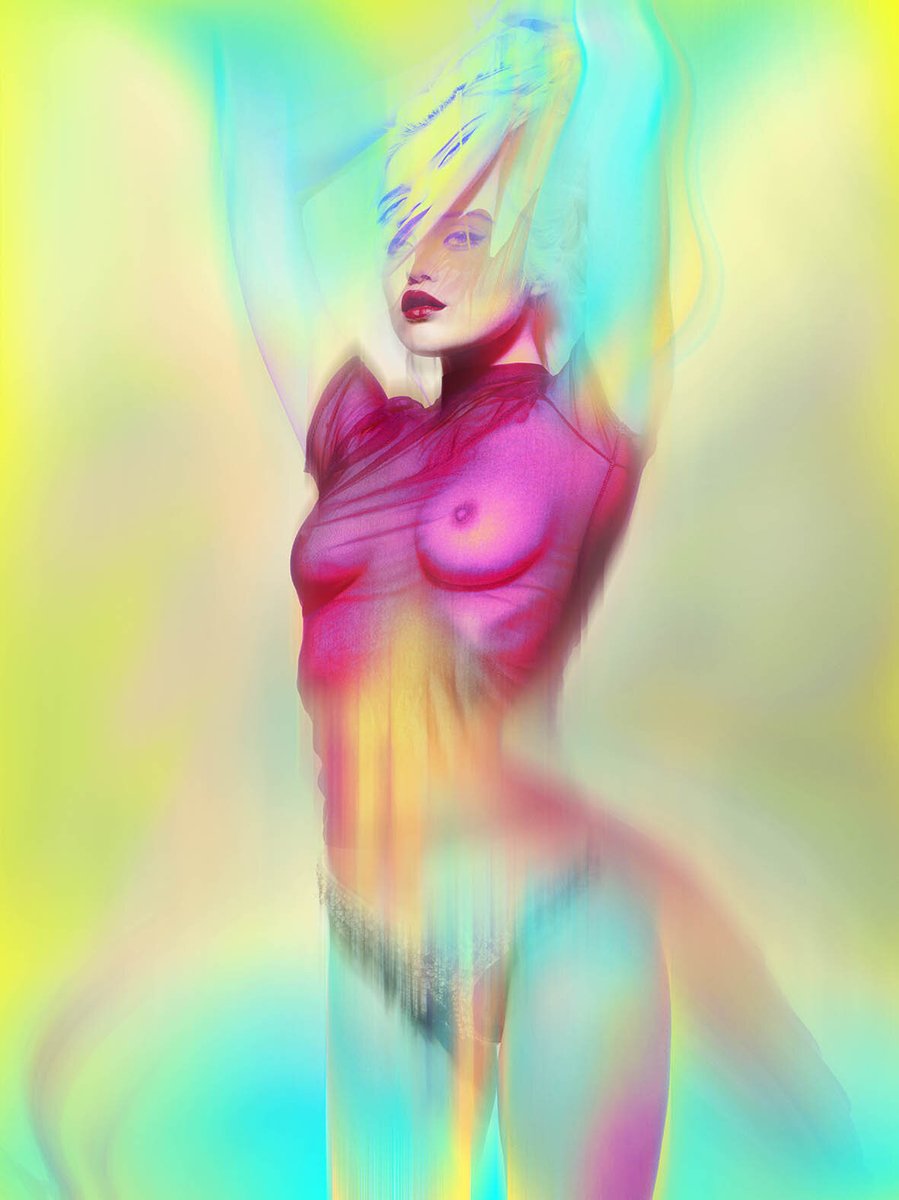g8dgtlart's tweet image. 📷 Nick Knight (2013)