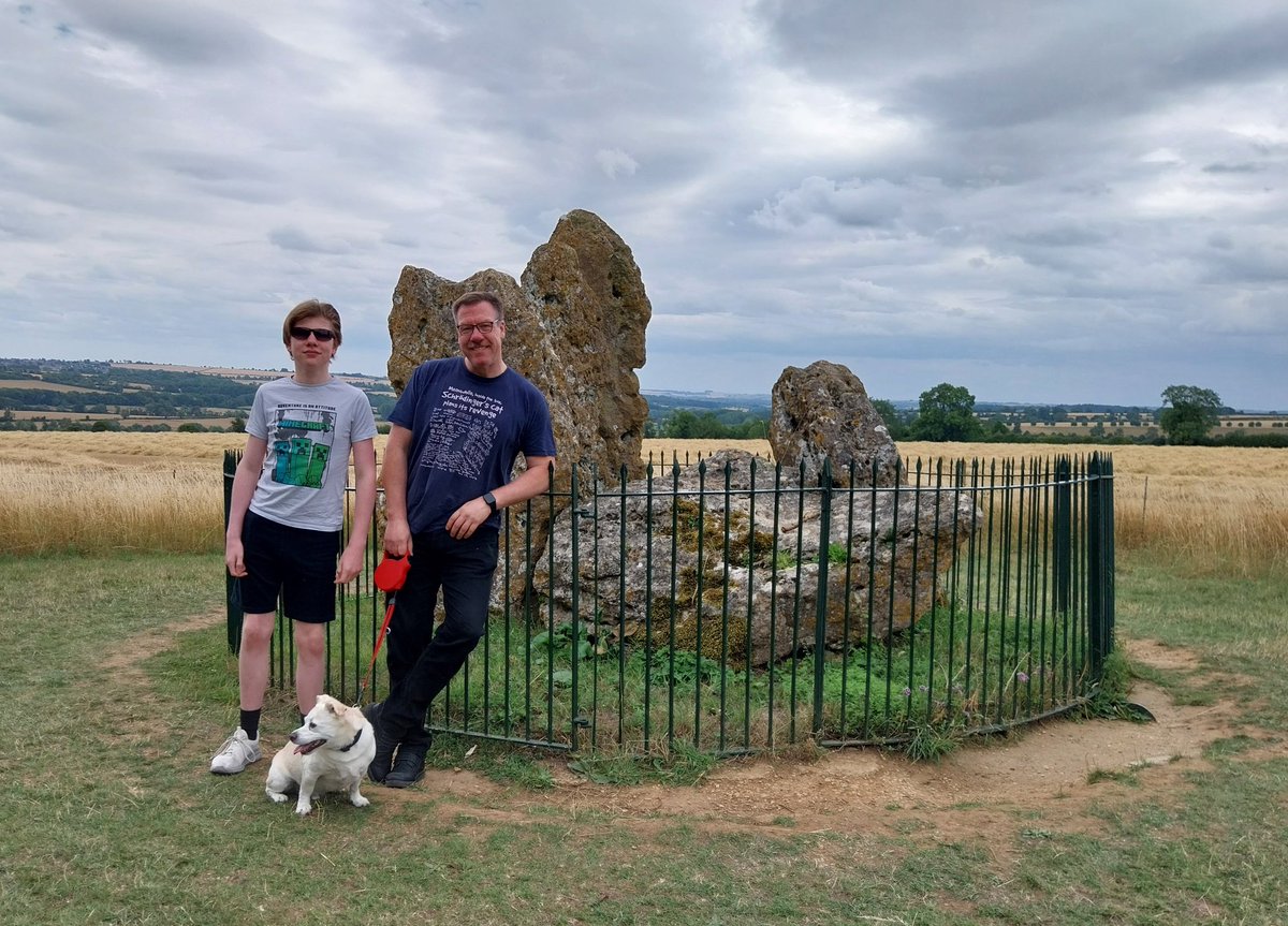 domestic_danger's tweet photo. Lovely afternoon to take the family ancient stone bothering at #Rollright
#StandingStoneSunday #AncientSiteSunday https://t.co/FYbxcxUt94