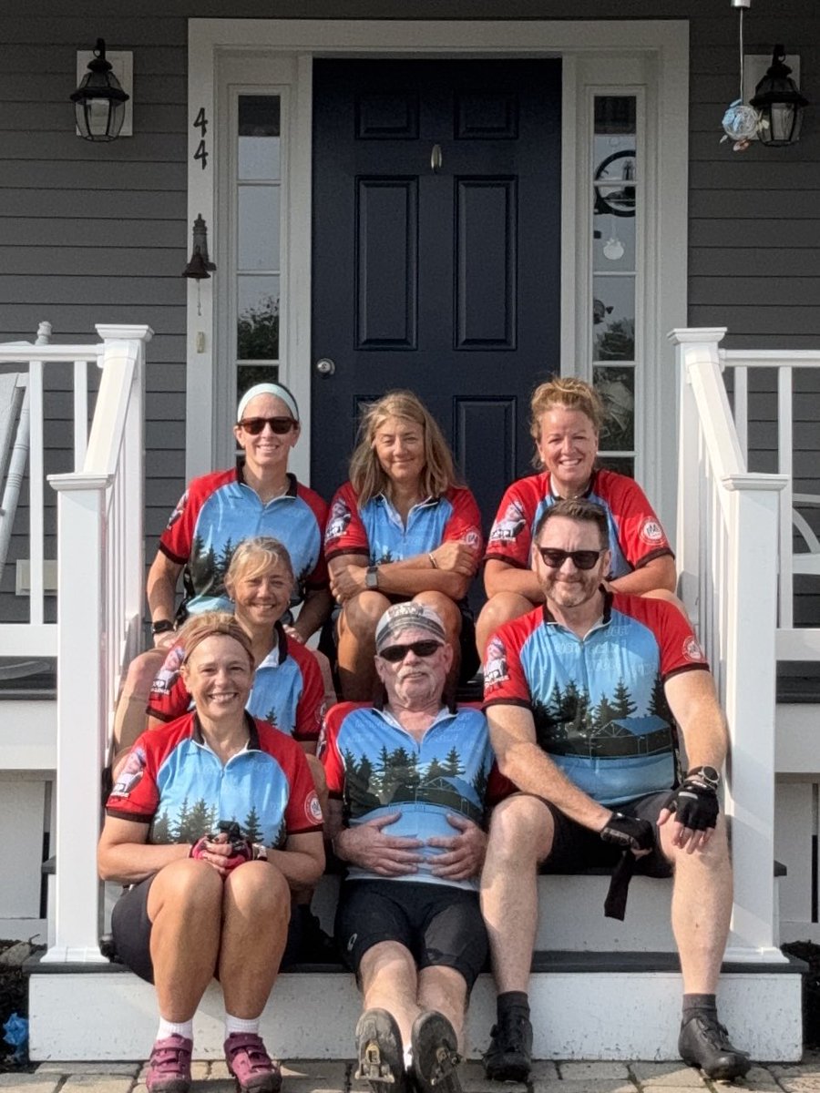 teamjakerides's tweet image. #dreamteam 
#pmc
#commit
#theresalotrisingonus