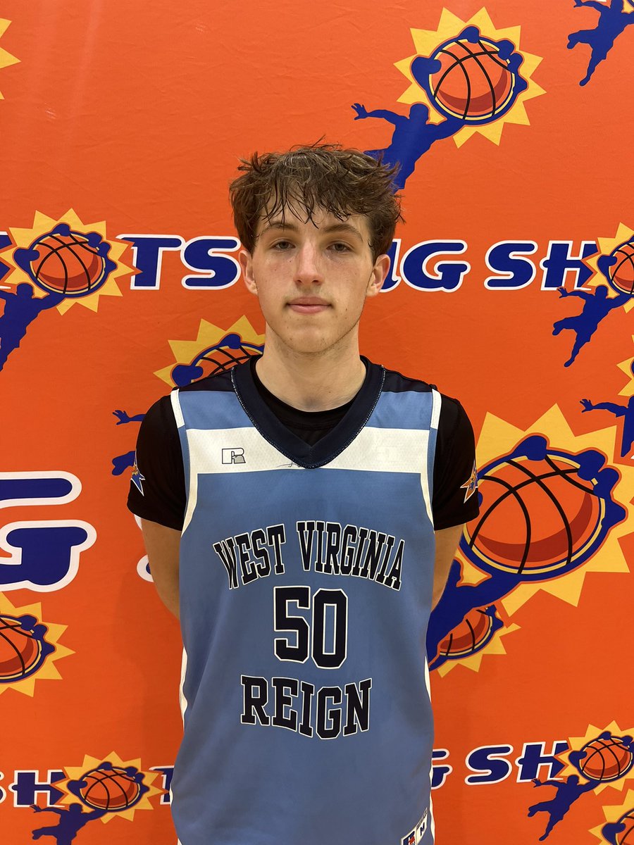 BigShotsGameMVP's tweet image. #BigShots #SummerNationals
17u
Rockit Sports Barton 81
#9 Chris Tabb 20 pts
#3 Brady Barton 15 pts (5 threes)
WV Reign Elite 62
#50 Caden Ours 14 pts