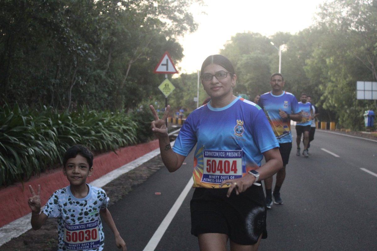 IN_HQENC's tweet image. With grit, unity & unyielding spirit, #ENC Ninety Days of Fitness Season 3 run organised by COMNETCEN Vizag culminated today!
🏃♂️🏃♀️ Cmde Anup Joe, Material Superintendent, Vizag flagged off the run, conducted at Dolphin Hills, #Visakhapatnam.
Inculcating fitness from a young…