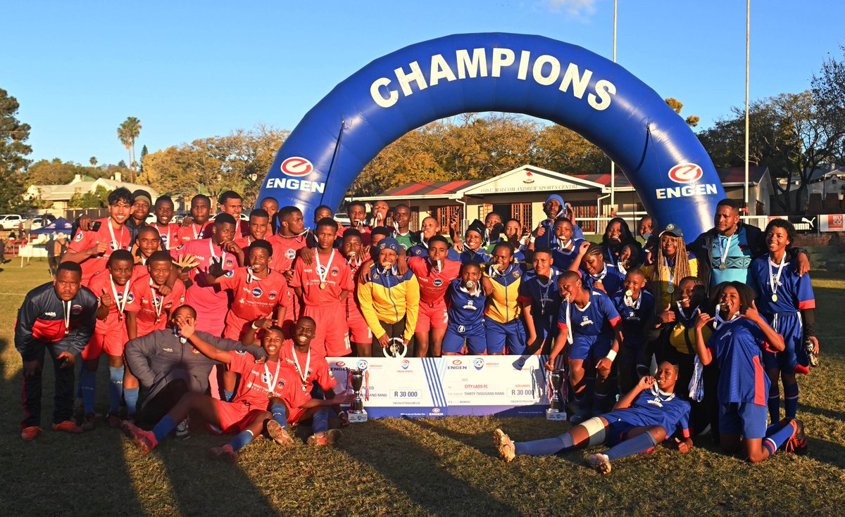 EngenSports's tweet image. 🏆 Eastern Cape #EKOC2025, here are your champions 🏆 Chippa United (Boys) and 🏆 City Lads FC (Ladies). They rose, they conquered, and they’re heading to the Champ of Champs.
#FutureDiskiLegends #ItsYourMoment