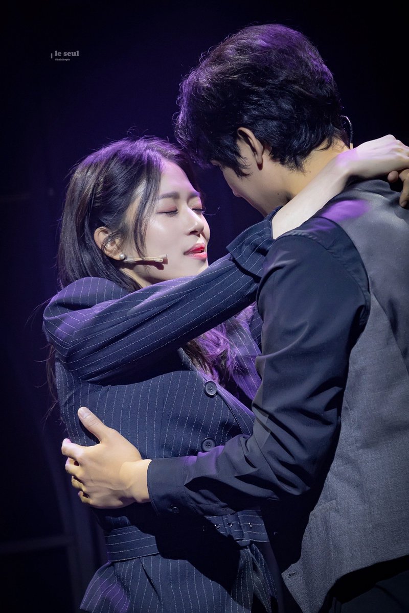 hahihopic's tweet image. 250727 ํ๋ ์์ฆ ์ค์ฝ
YOUโRE DIFFERENT
#์ ์์ ๋ฉ๋ ๋ฐ์ค
#์กฐํ๋ ์๋๋ชฌ๋
๊ฐ์๊ธฐ ํ๋์์
๋จ์ด์ง ์ ๋ฌผ ๊ฐ์