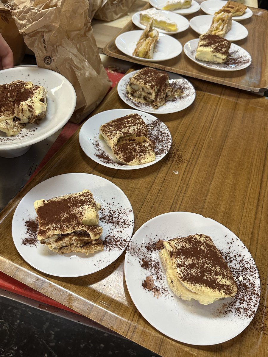 Laurastacksats's tweet image. Here for the vineyards, tiramisu, red tablecloths and the nonna yelling at the waiter because the coffee’s too long. ❤️