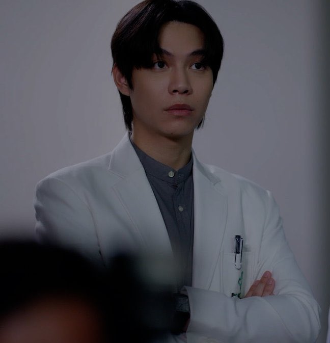 khaotology's tweet photo. his face looks so different #myactor but #khaotungssoulmate #khaotungsman #firstkhanapan https://t.co/ch7EuwlSjK