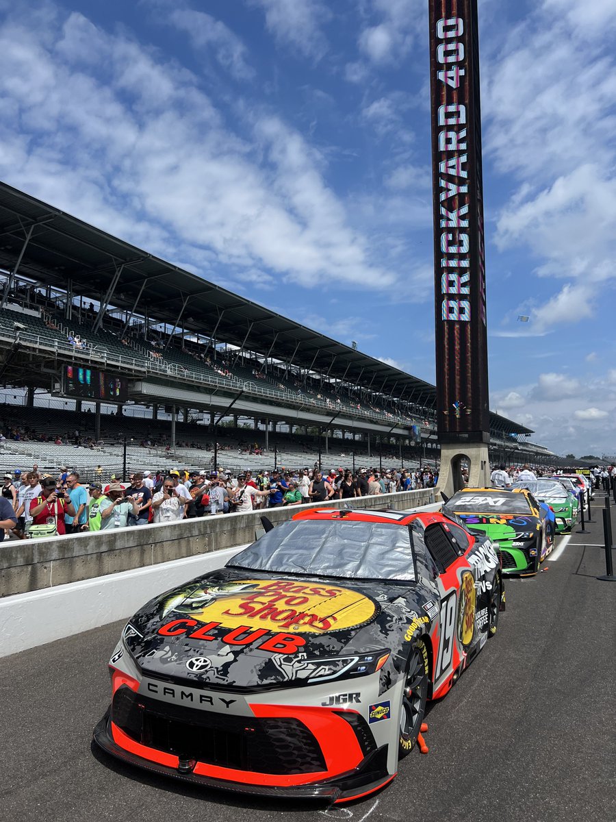 Chad200's tweet image. Calm before the storm? ⛈️ 

#NASCAR #Brickyard400