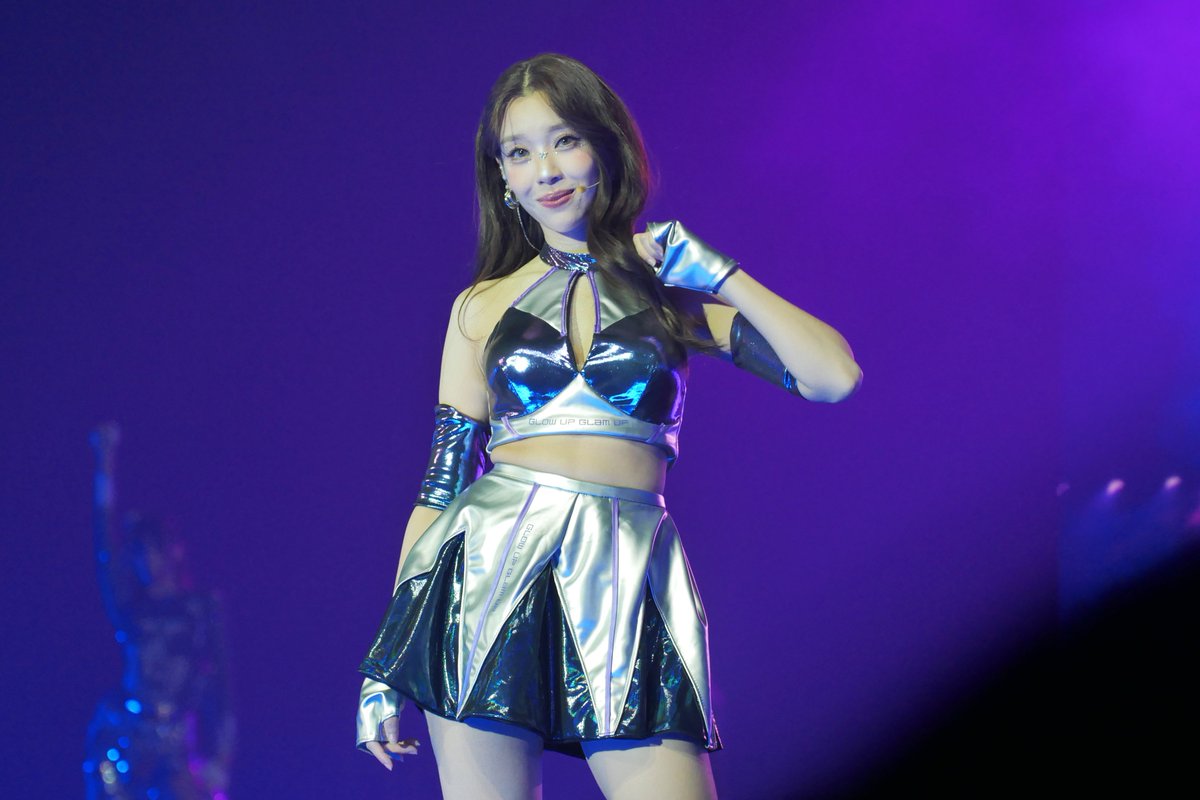 NattapachPoung's tweet image. ช่วงเวลาแสนพิเศษ🥰
#KaewNatruja
 #GlowupGlamupConcert