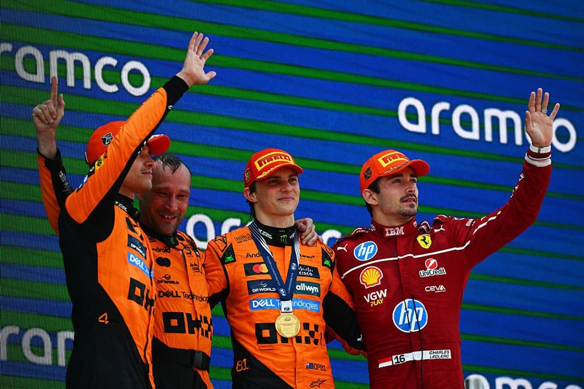 f1statsguru's tweet image. Oscar Piastri takes his 8th F1 win
▪️ Same as teammate Lando Norris
▪️ Same as Charles Leclerc, who joined him on the podium
▪️ Same as Daniel Ricciardo, the driver he replaced
▪️ Same as Jacky Ickx, who waved the chequered flag today