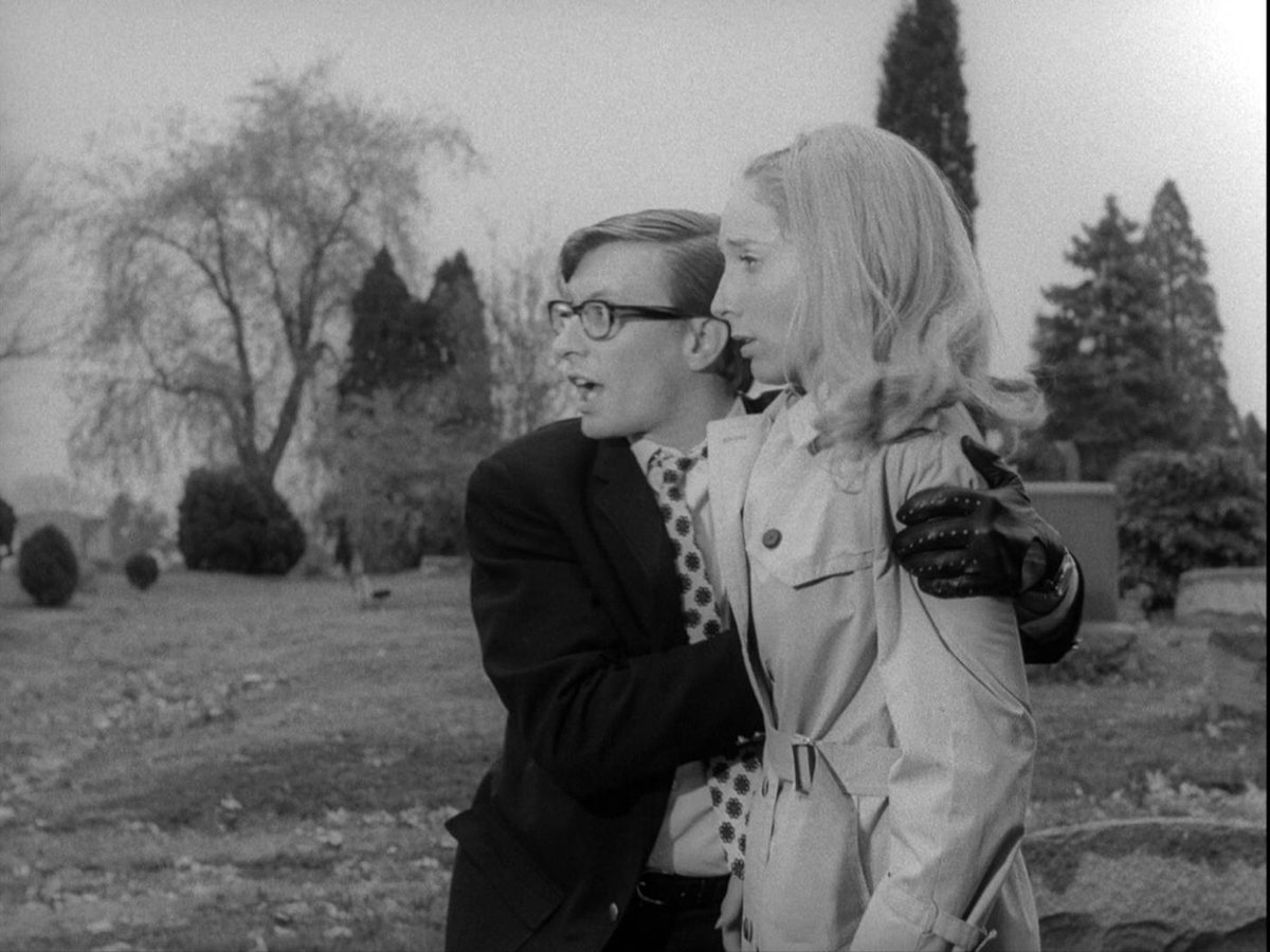 EugWSerra's tweet photo. On October 1, 1968, George A. Romero’s classic, Night of the Living Dead was released! #NightOfTheLivingDead #GeorgeARomero #JohnRusso #DuaneJones #JudithODea #KarlHardman #RussellStreiner #BillCardille #JudithRidley #KeithWayne #MarilynEastman #KyraSchon https://t.co/snDDkm8NkJ