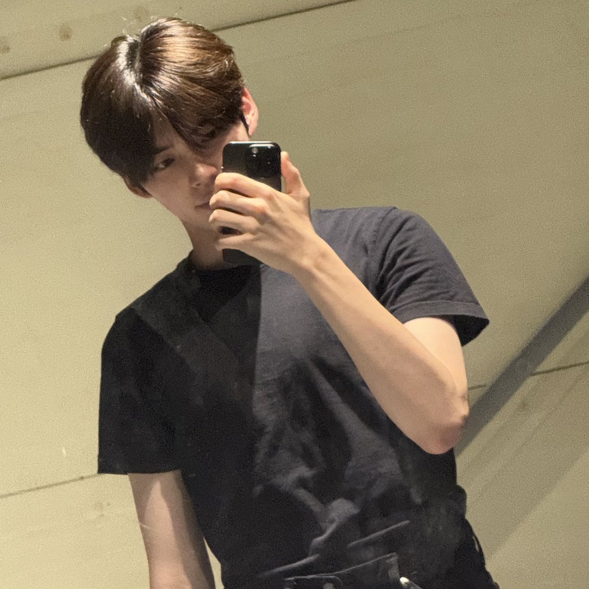 haobinwinrina's tweet image. THE ALPHA PHEROMONES RADIATING