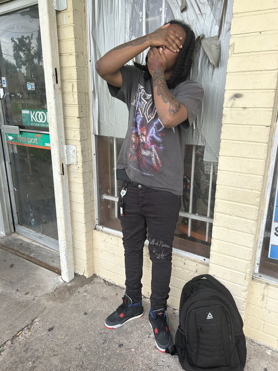 ibangKDA's tweet image. Cops and robber I was never da cop if somebody shootin that was u dat shot on K