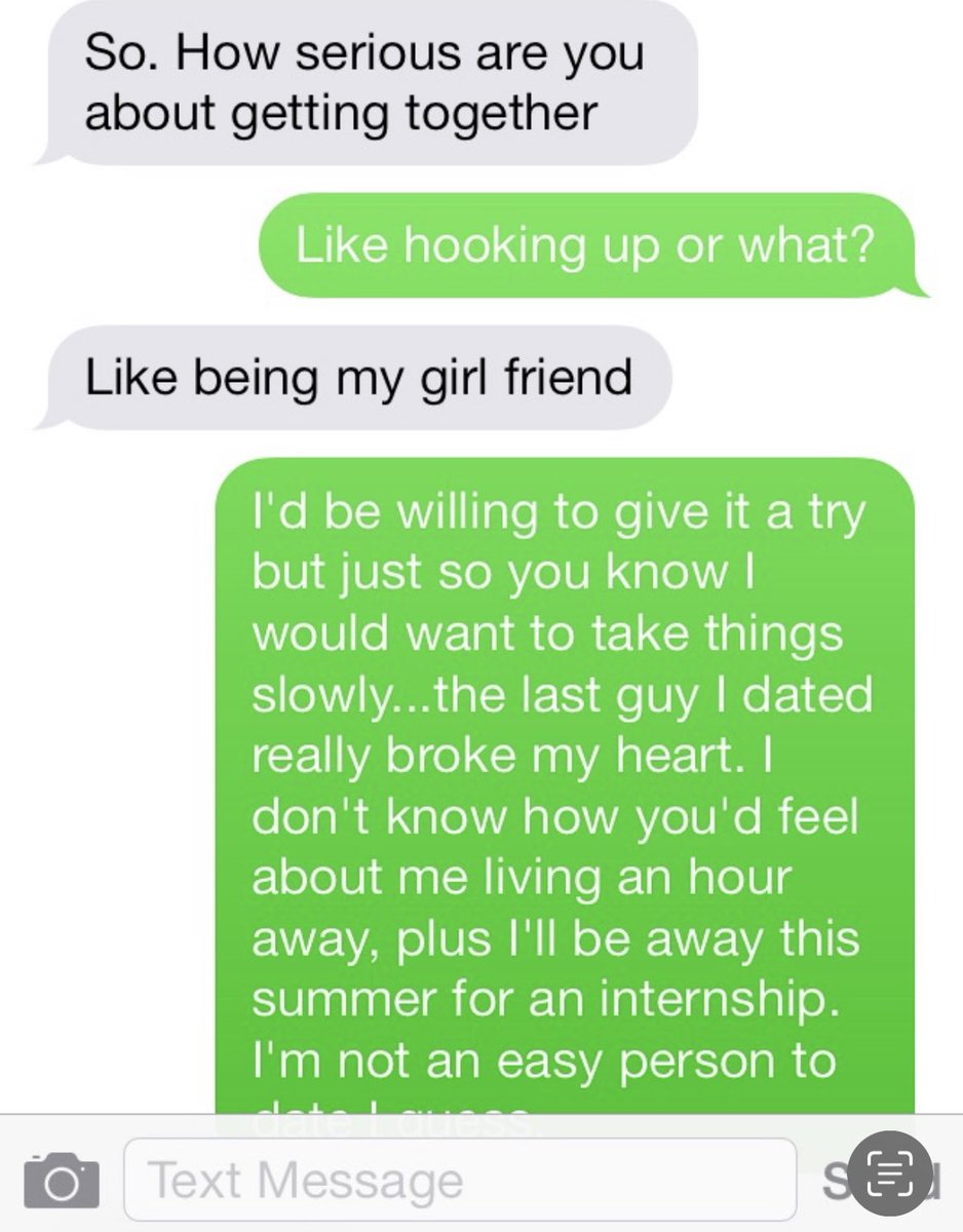 jess_felts's tweet image. Seeing all this Ratty chatter reminded me of my old situationship who would frequently come in and out of my life and then ghost me. I would take screenshots of his texts and save them to remind myself what an ass he was. “I guess a fling would be okay.” 🤣😂