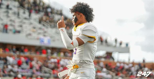 Horns247's tweet image. Five #Texas freshmen to monitor during training camp (VIP)
247sports.com/college/texas/… #HookEm