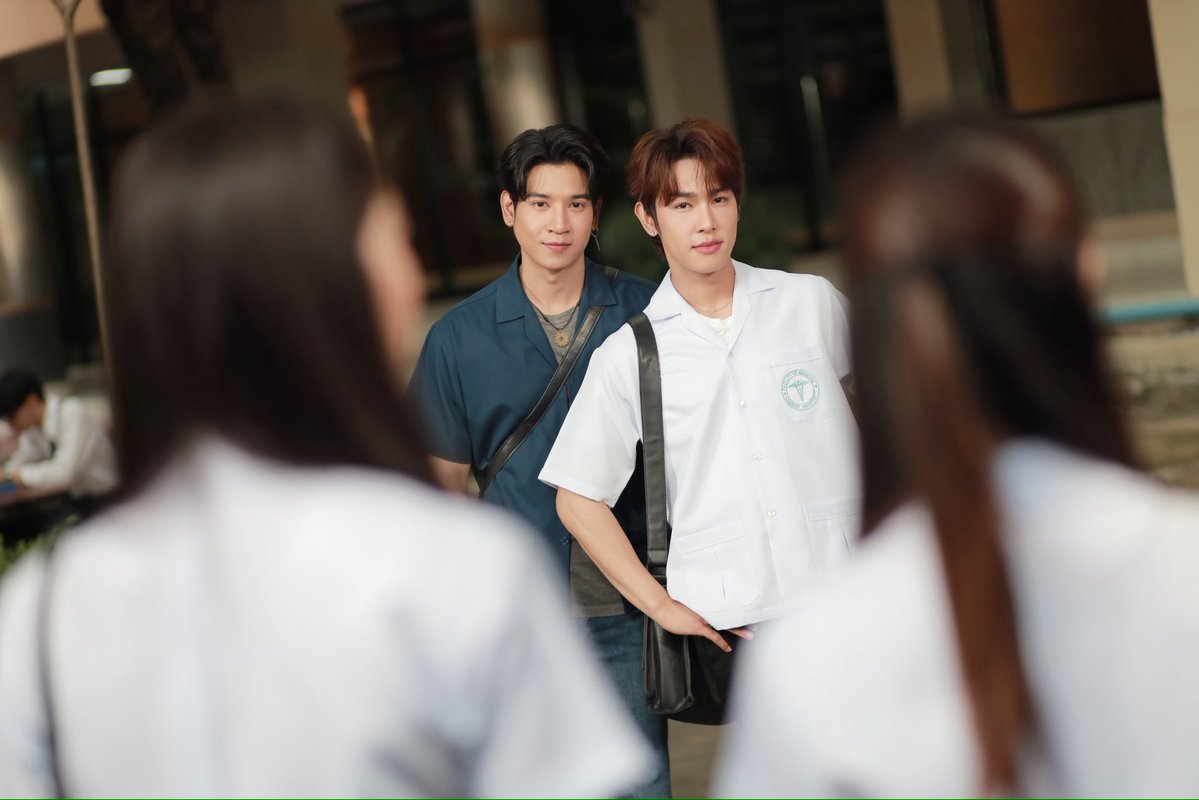 pakvarayu's tweet image. ว่างายยยเพื่อนนัทชาา 😎

DOCTORS MINE STEP UP
#DoctorsMineEP2
