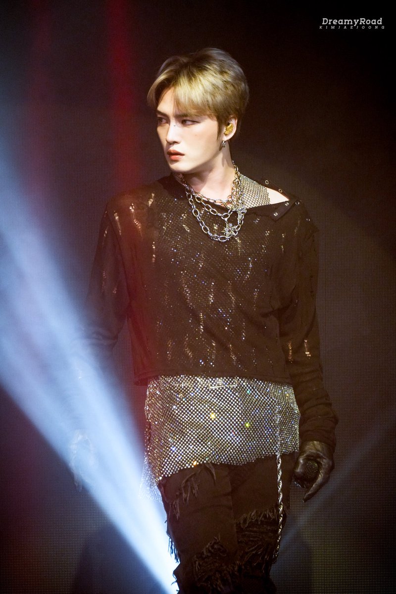 KJJ_DreamyRoad's tweet photo. 𝟐𝟎𝟐𝟓 𝐊𝐈𝐌 𝐉𝐀𝐄 𝐉𝐎𝐎𝐍𝐆 𝐀𝐒𝐈𝐀 𝐓𝐎𝐔𝐑 𝐂𝐎𝐍𝐂𝐄𝐑𝐓 “𝐁𝐞𝐚𝐮𝐭𝐲 𝐢𝐧 𝐂𝐡𝐚𝐨𝐬” 𝐈𝐍 𝐌𝐀𝐂𝐀𝐔 

Brightest Star✨

@bornfreeonekiss 

#김재중 #재중 #KIMJAEJOONG
#JAEJOONG #ジェジュン #金在中
#뷰티인카오스 #Beauty_in_Chaos
#Beauty_in_Chaos_in_Macau https://t.co/UbDa6NO5vU