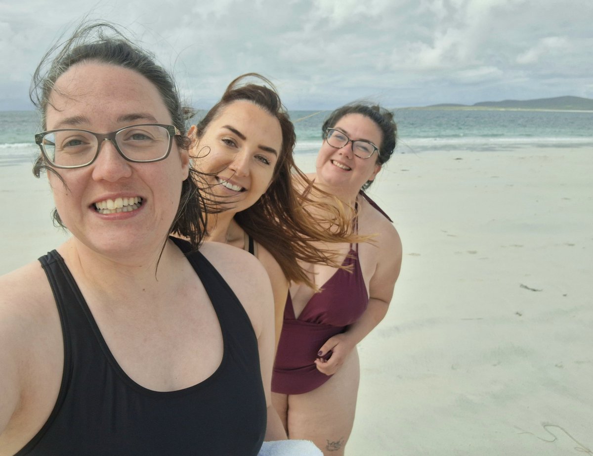 The best kind of day 🌊🥂🐚
##OuterHebrides
