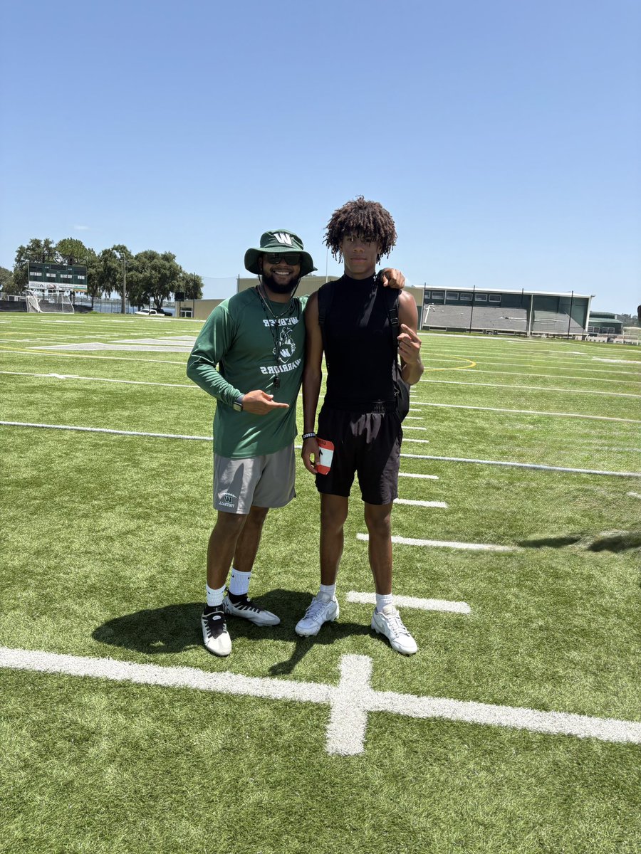 IsaacJohn08's tweet image. Thanks coaches for the coaching and experience yesterday glad to be there and pick up an offer and be one of the camps top performers 💯 @coachkpope @CoachSincere @SnapWoodDLegend @coachj_rob @coacheverson_ @CoachBoom3 @CoachCutshaw @CoachMikeHayde
@CoachKMarks