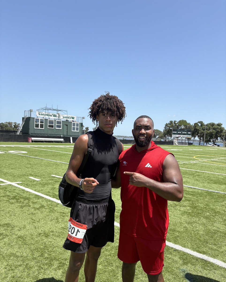 IsaacJohn08's tweet image. Thanks coaches for the coaching and experience yesterday glad to be there and pick up an offer and be one of the camps top performers 💯 @coachkpope @CoachSincere @SnapWoodDLegend @coachj_rob @coacheverson_ @CoachBoom3 @CoachCutshaw @CoachMikeHayde
@CoachKMarks
