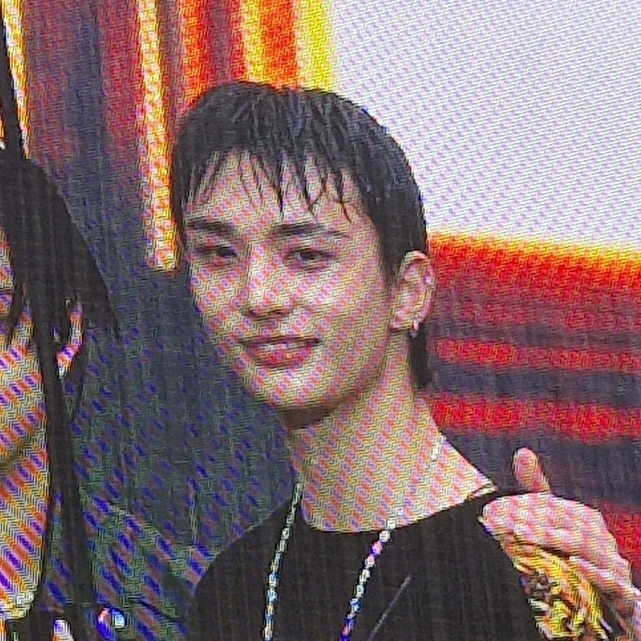 WeekendforWafa's tweet image. Imagine looking this pretty barefaced