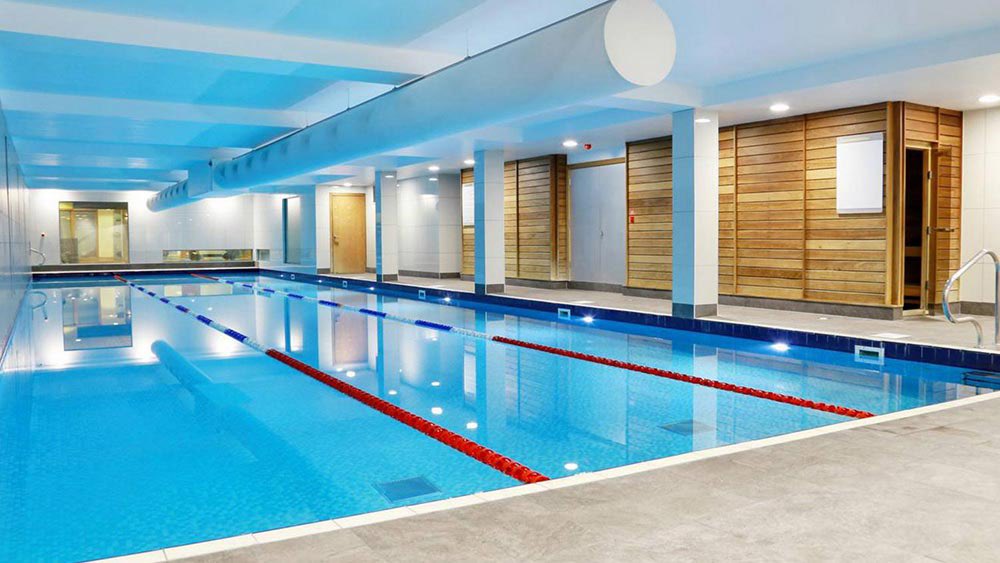 artdirectionk's tweet image. A revolting experience all this w/end @NuffieldHealth Shoreditch. Guys not showering when leaving the gym floor and straight into the pool 2 then keep moving between sauna and pool never showering. Dirty. I informed a manager who didnโt seem interested ๐คท๐ปโโ๏ธ I suggested more signage