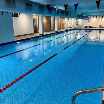 artdirectionk's tweet image. A revolting experience all this w/end @NuffieldHealth Shoreditch. Guys not showering when leaving the gym floor and straight into the pool 2 then keep moving between sauna and pool never showering. Dirty. I informed a manager who didnโt seem interested ๐คท๐ปโโ๏ธ I suggested more signage