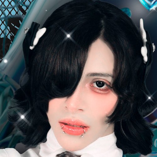 jemimemu's tweet image. I can’t believe I got V-line jaw surgery, never told anyone and got away with it 😭😭