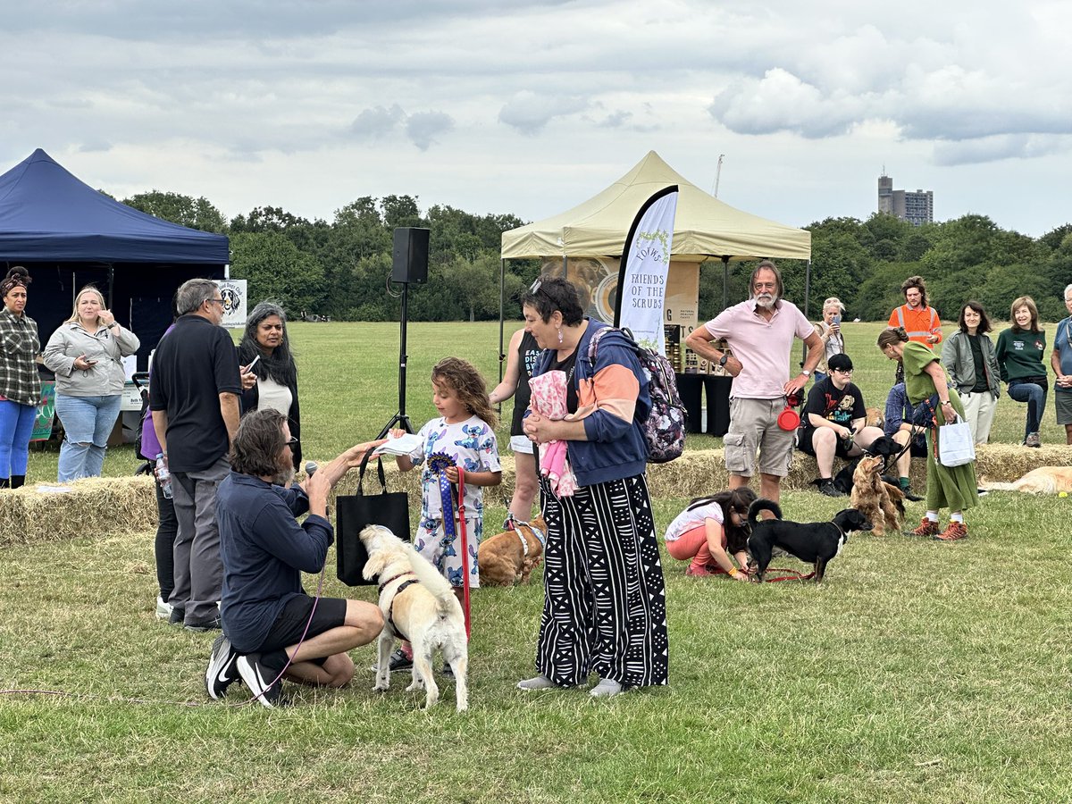 RupaHuq's tweet image. Great afternoon at Wormwood Scrubs annual dog show in conjunction with @themayhew charity. Lots of worthy winners

An honour to draw the raffle and be a judge alongside Cllr Wesley Harcourt

Top catering from Punkey Cooks and well done Friends of Wormwood Scrubs for organising