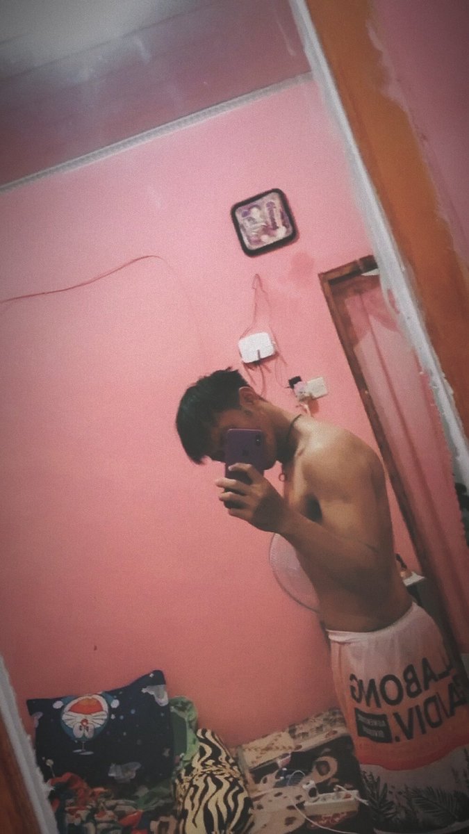 Xyzack08's tweet photo. Jadi gini ya rasanya di tipu 😭 https://t.co/jqjRNshCHl
