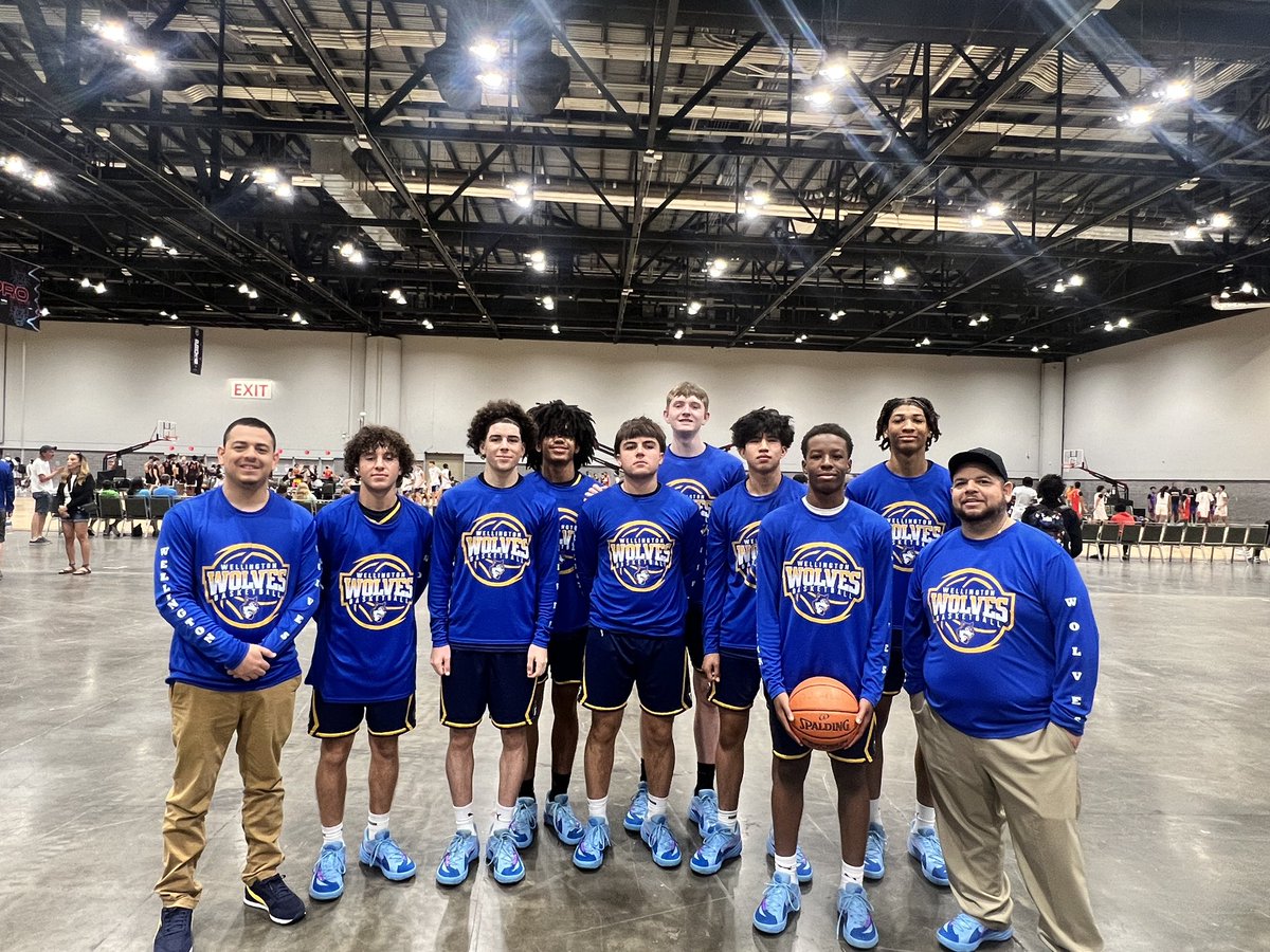 Wolves2027_Bal's tweet image. 🔥 Top 32 and we’re PROUD.
Every bucket, every battle, every bruise… it all added up.
We left it on the floor every single game, no regrets, just growth. This season wasn’t just about wins — it was about the rise.
Proud of the fight. Proud of the fam. Proud of the journey.