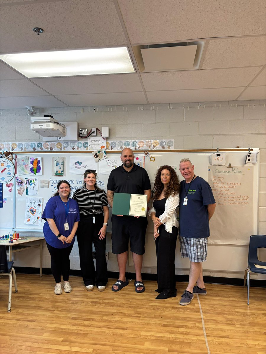NedKurucMP's tweet image. It was a fantastic opportunity to tour our local @todaysfamilyont kids summer camp here in Stoney Creek! The students are learning about the importance of water and the need to preserve and protect this important resource. The camp has four Canada Summer Jobs students and over…