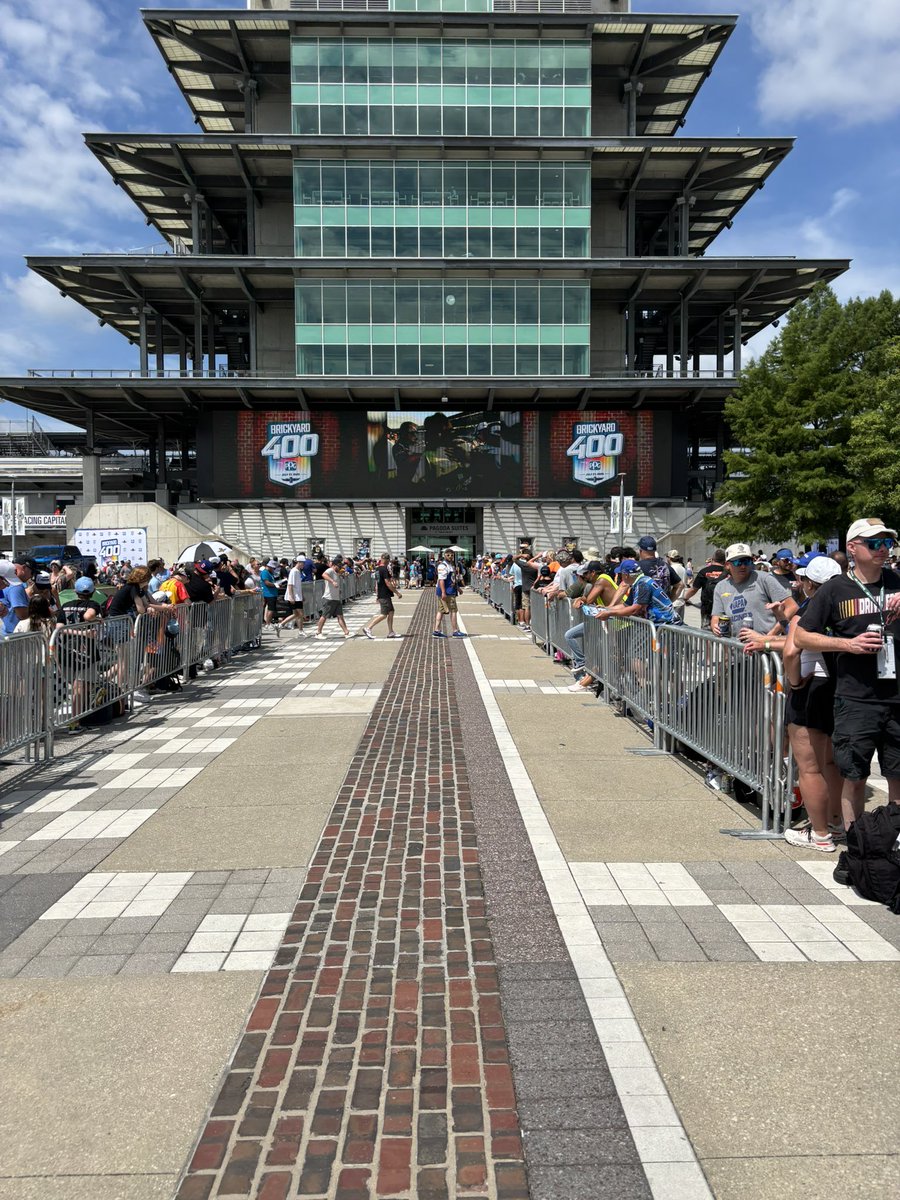 Day Trip for race 3 on the year. 2nd crown Jewel🧱🧱🧱