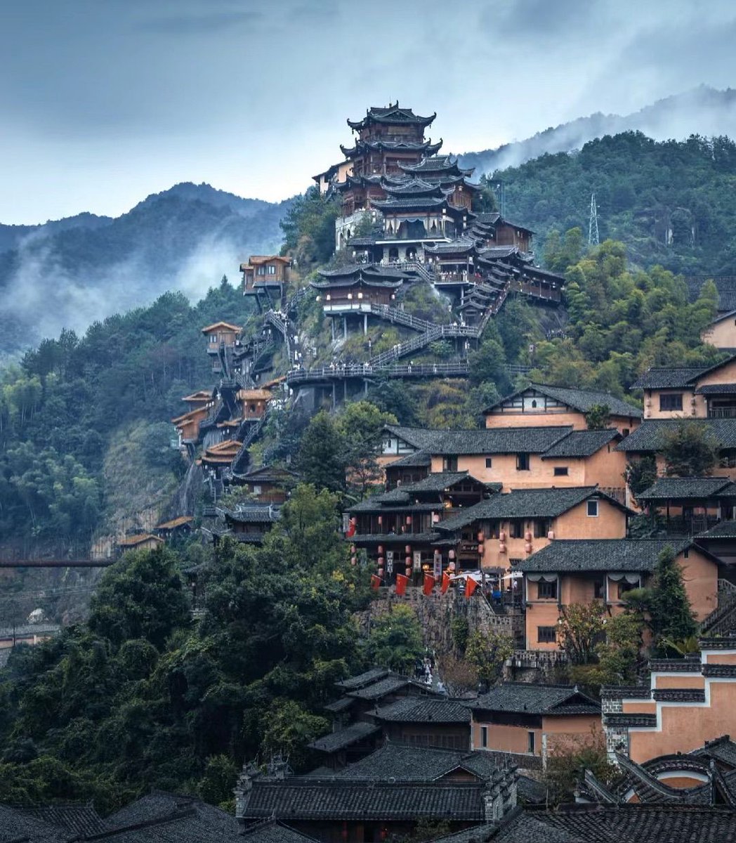 secrethandsign's tweet photo. WULINGYUAN, CHINA 🇨🇳 📍
Wulingyuan in China stands as a sacred cathedral of nature’s divine artistry—an ethereal sanctuary where towering quartz sandstone pillars rise..
READ MORE:
https://t.co/zLYWZpbUOu
#architecture #design #travel #photography #europe #wulingyuan #China https://t.co/3Uqr5UMzy3