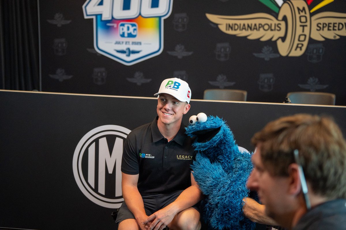 LEGACYMotorClub's tweet image. The newest fan of The CLUB comes straight from the streets… @sesamestreet.
