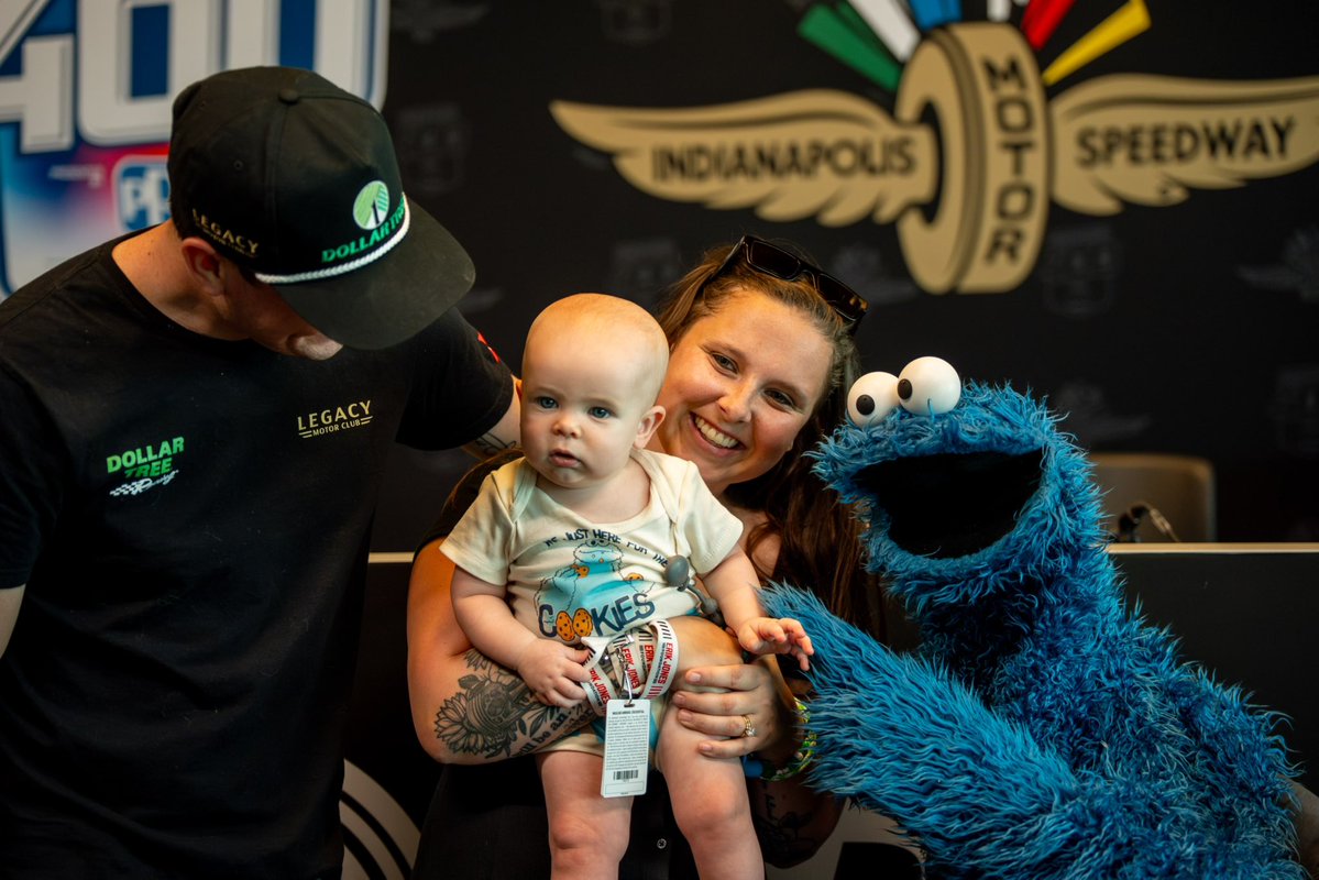 LEGACYMotorClub's tweet image. The newest fan of The CLUB comes straight from the streets… @sesamestreet.
