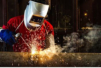 RCEC2's tweet image. Welding, Cutting &amp;amp; Brazing Overview  #rcec2
Welding, cutting, and brazing are common procedures in many industries. Whenever weld­ing, cutting.
Read More: rcec2.blogspot.com/2025/07/weldin…