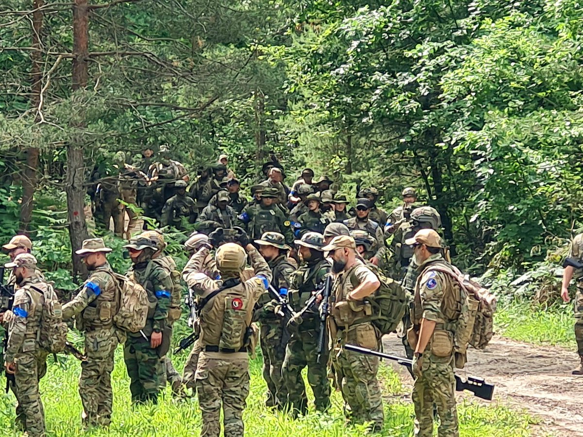 ramobunic's tweet image. #airsoft
#adrenalineday