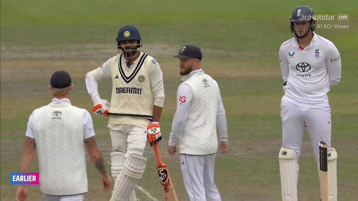 rushiii_12's tweet image. Sir Ravindra Jadeja owning Ben Stokes and England team 🥶💪 #INDvsENGTest