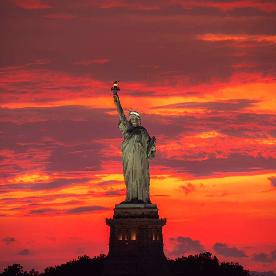 Statue of Liberty-Ellis Island Foundation (@statueellisfdn) on Twitter photo The Statue of Liberty at sunset. π½ #statuesunday
π· <a href="/DanTVusa/">Dan Martland</a>
#statueofliberty #ladyliberty #visitnyc #nyc The Statue of Liberty at sunset. π½ #statuesunday
π· <a href="/DanTVusa/">Dan Martland</a>
#statueofliberty #ladyliberty #visitnyc #nyc