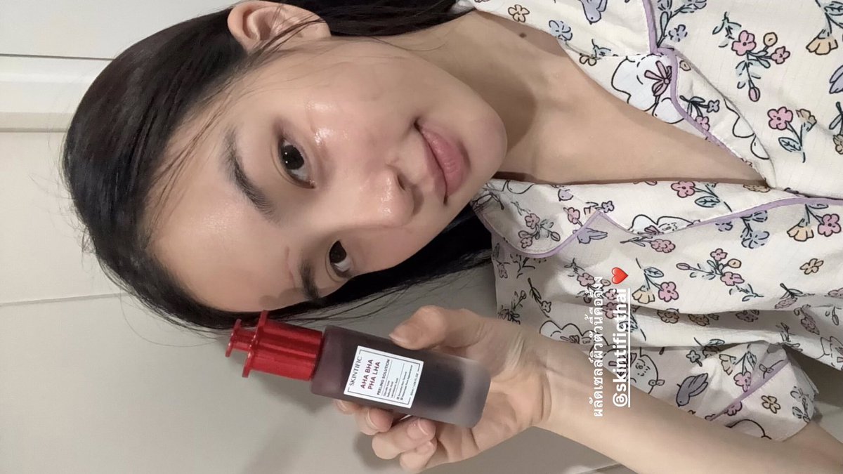 Nothing like winding down with my favorite skincare before bed. Self-care mode: on.