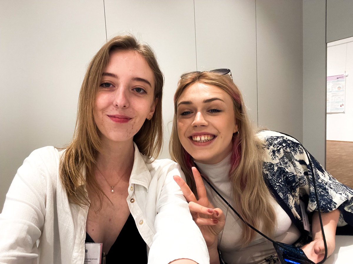 VarsoviaStudy's tweet image. 🌍 Varsovia na prestiżowej konferencji ISHE 2025 w Wiedniu! 🎓✨
Z radością informujemy, że nasza delegacja wzięła udział w międzynarodowej konferencji naukowej International Society for Human Ethology (ISHE), która odbyła się w dniach 21–24 lipca 2025 r. w Wiedniu 🇦🇹
🎤 Nasi…