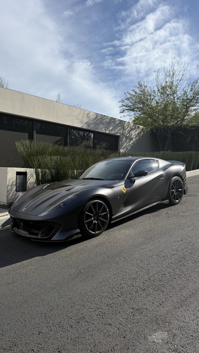 notcamcasey's tweet image. average find in los angeles