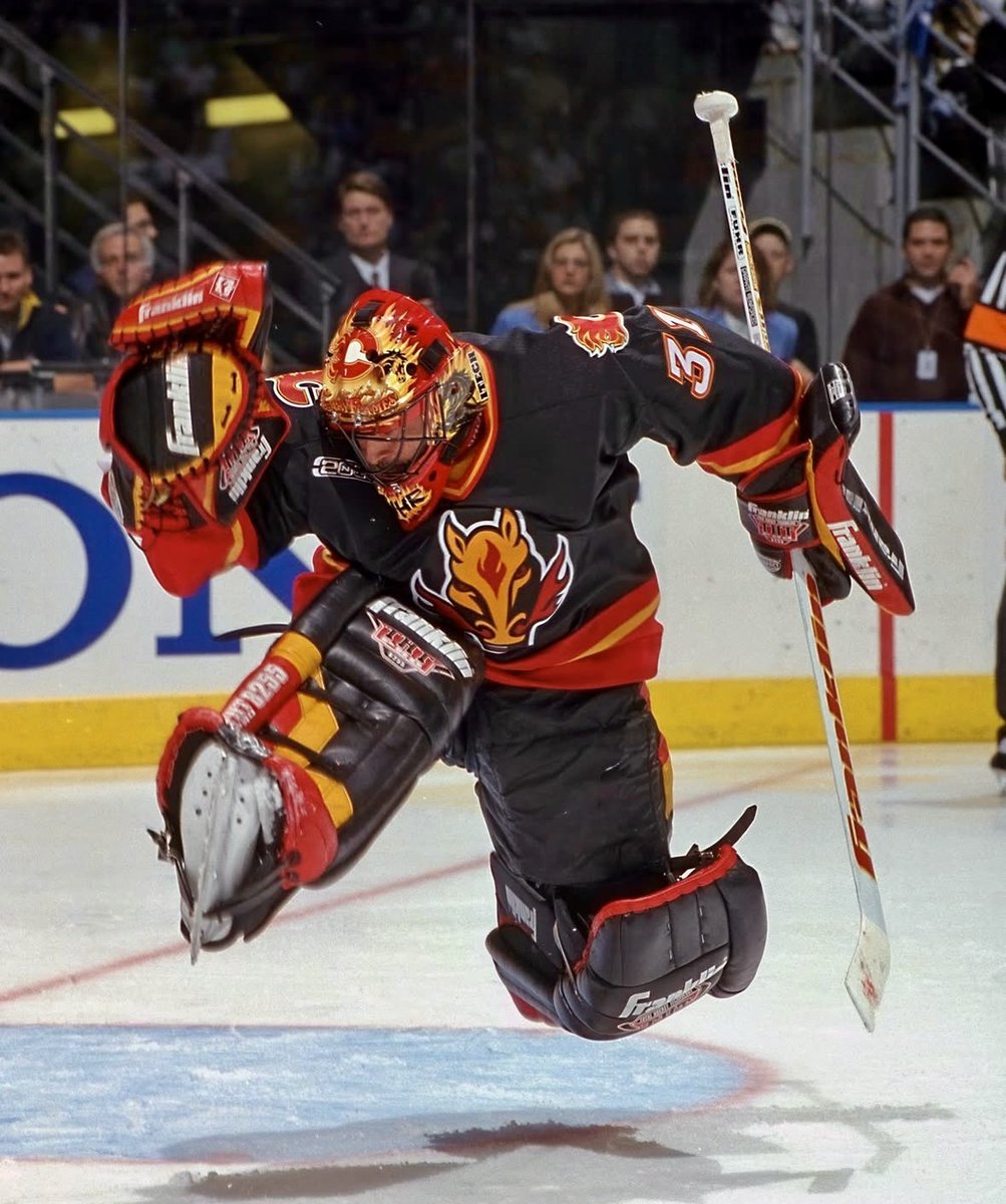 Old Hockey Cards tweet media