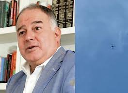 Esta noche en Sala de Guerra, platicaré con el periodista <a href="/hdemauleon/">Héctor de Mauleón</a> sobre su denuncia por el dron que durante tres días ha sobrevolado el jardín de su domicilio particular. ¿Quién lo espía ?...

21 hrs. por <a href="/adn40/">adn40</a>