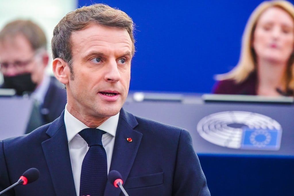 Planetes360's tweet image. 🚨 Macron provoque la colère d'Israël en reconnaissant la Palestine !
La France s'apprête à reconnaître l'État de Palestine, une décision qui intervient après neuf mois de guerre dévastatrice à Gaza. Netanyahu dénonce un "cadeau à la terreur", tandis que Macron souhaite imposer…