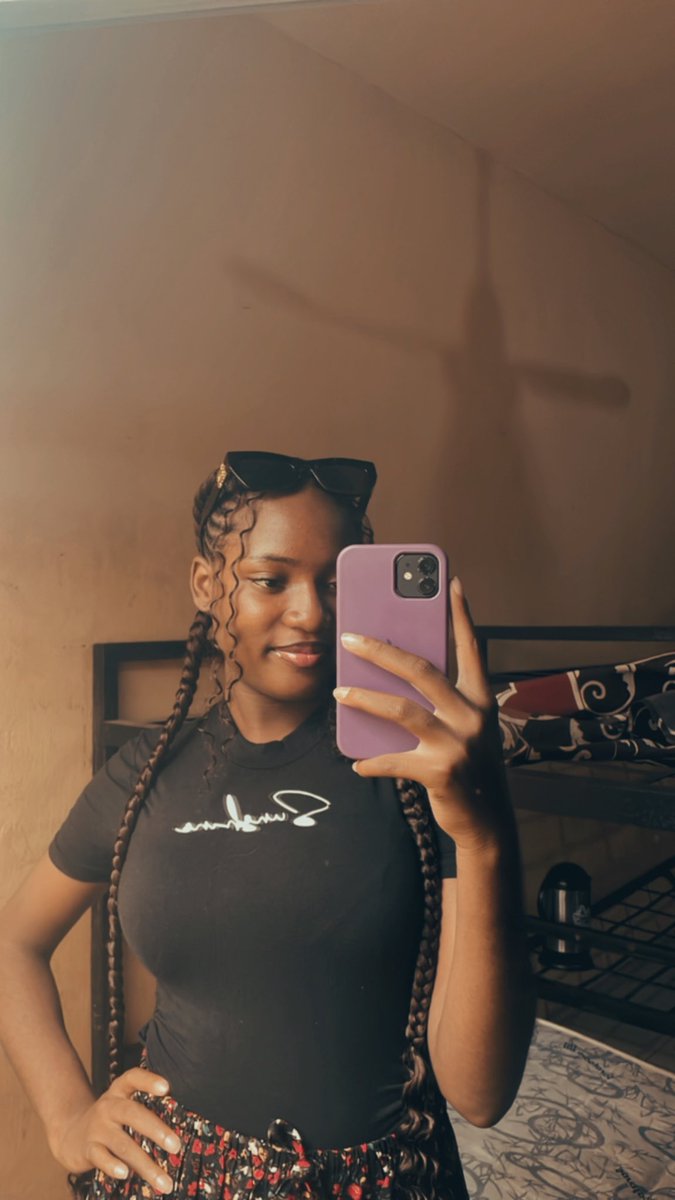 morayo_pedro's tweet image. Dressed up and took pictures😝